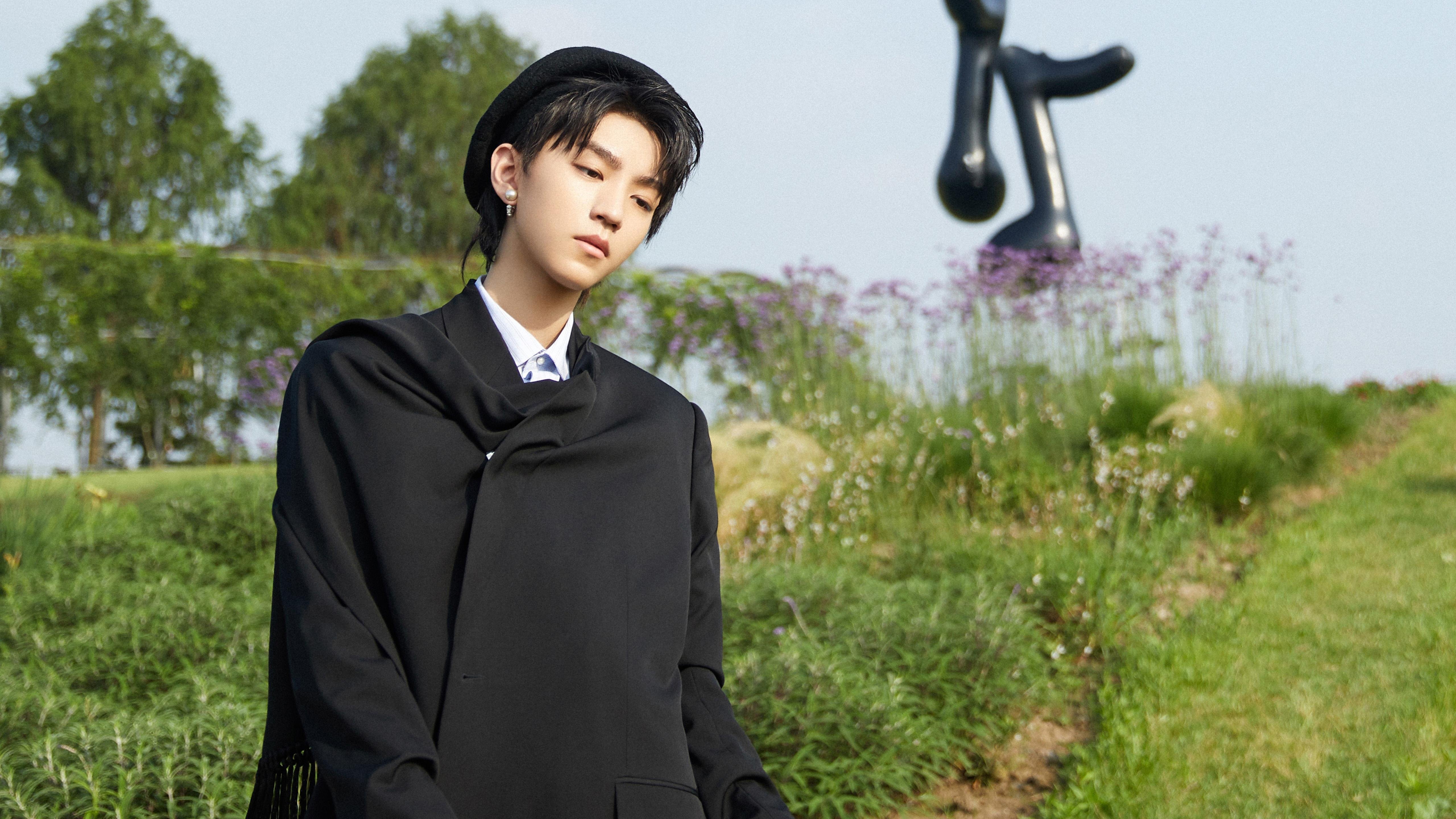 蓝色十字锁链与拨动琴弦的手，拉齐奥如何用体系压制，李刚仁如何成为钥匙